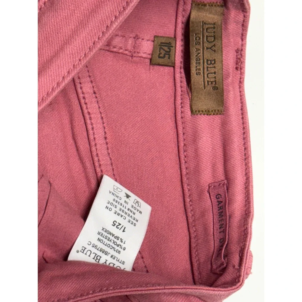 Judy Blue Pink Crocheted Patch Wide Leg Jeans Women Size‎ 1/25